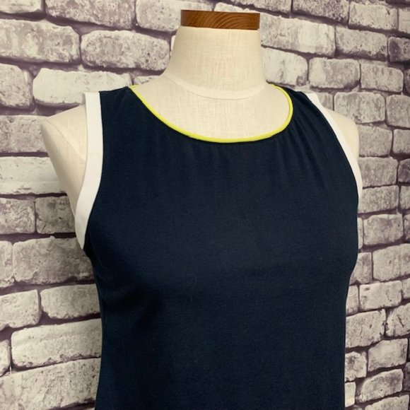 Ann Taylor Sleeveless Top Size Medium - Picture 2 of 8